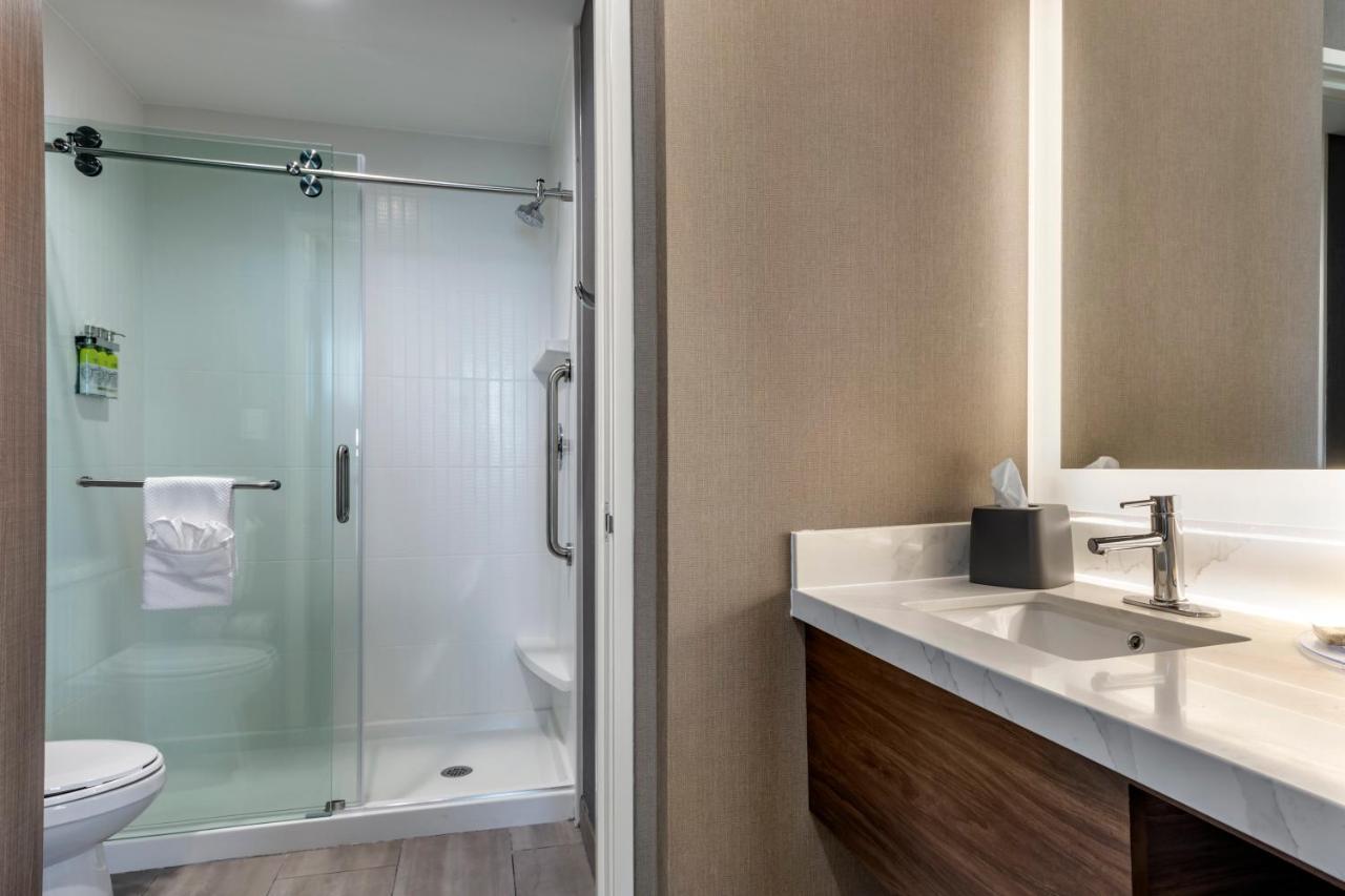 Hotel Staybridge Near Epic By Ihg Grand Prairie