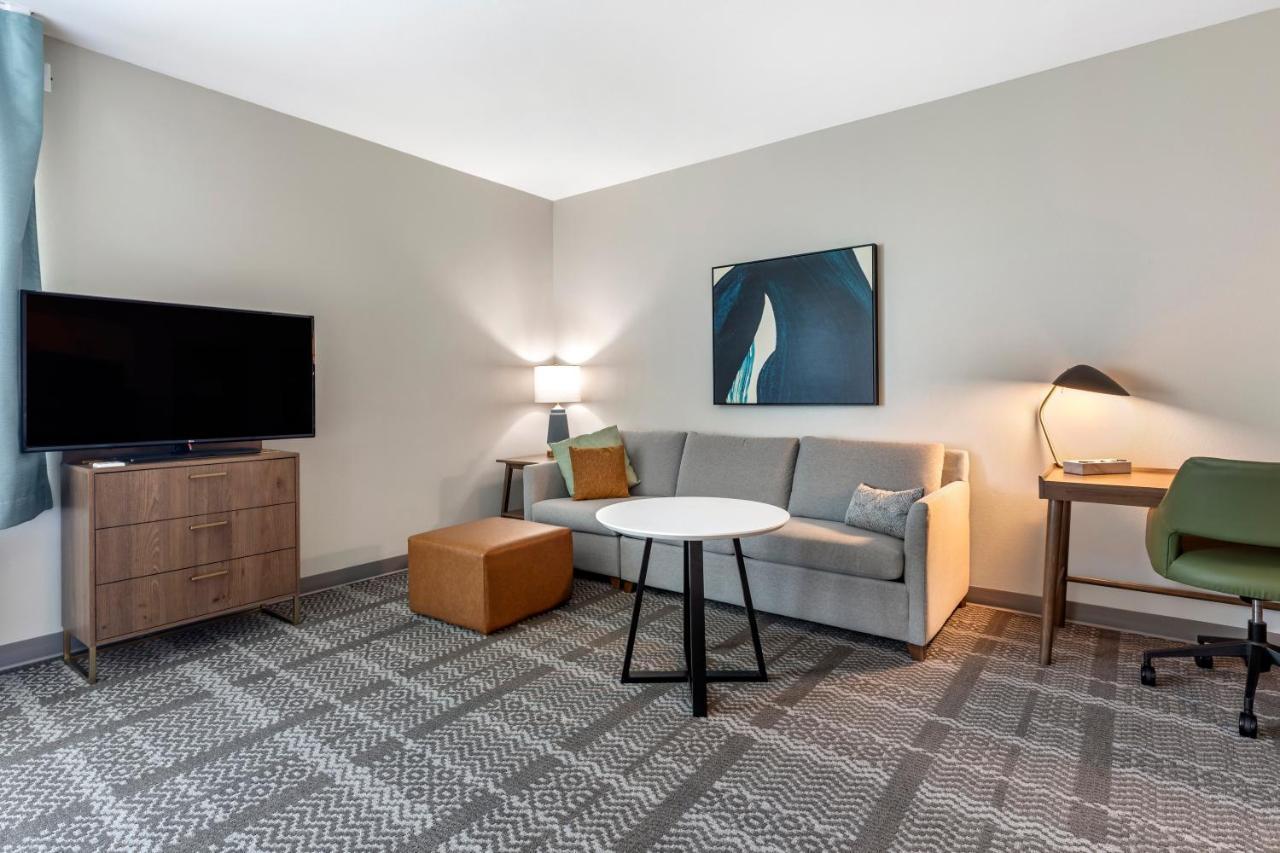 Staybridge Near Epic By Ihg Hotel 3*
